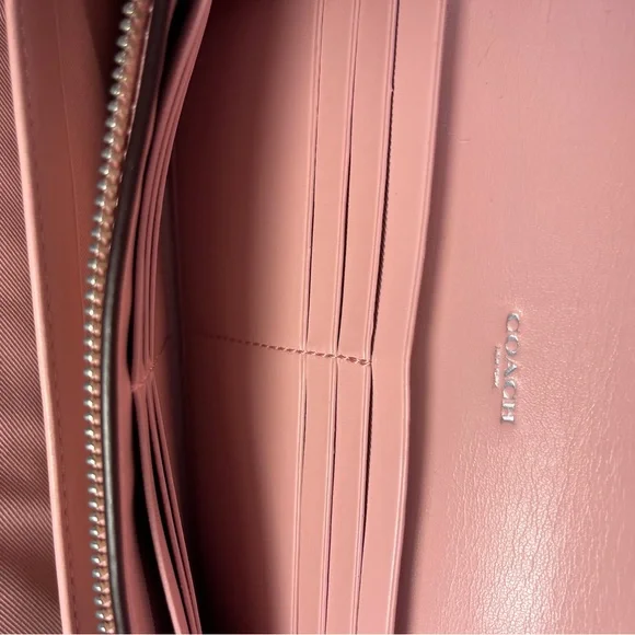 COACH Accordian Wallet Pink and Tan Chic and Functional - Picture 6 of 6
